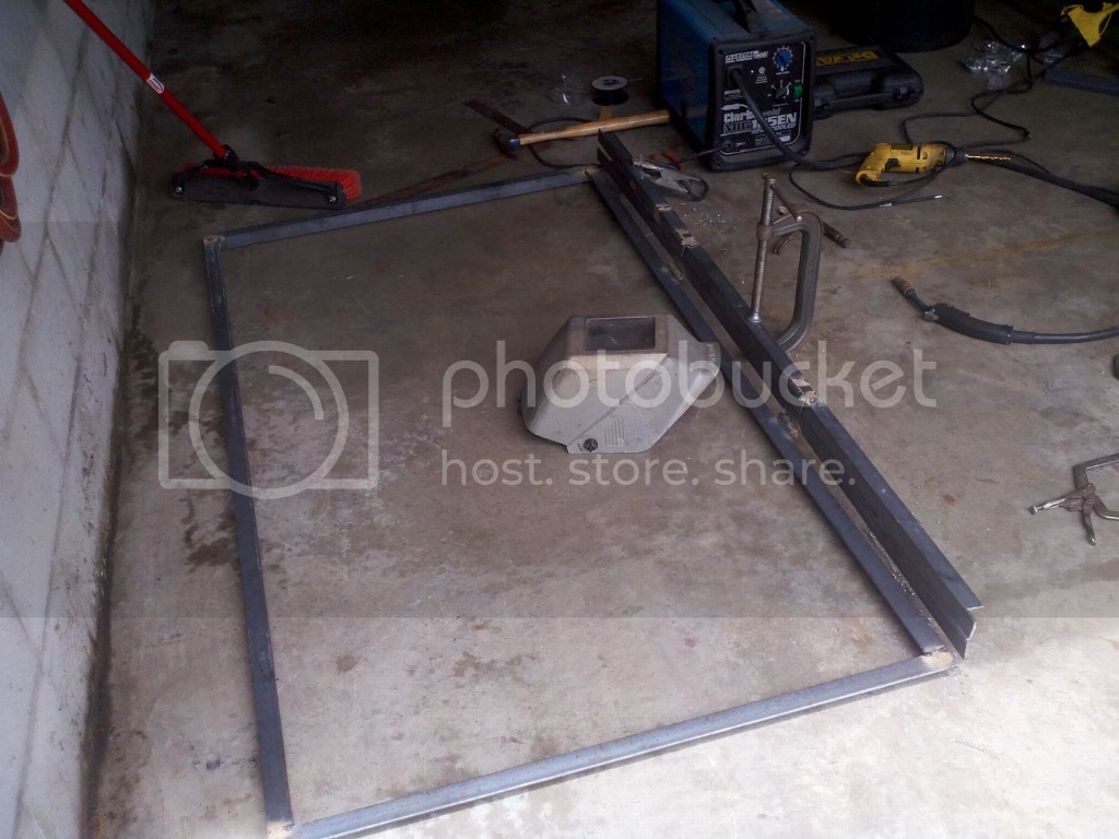 08-Basic_frame-hinged.jpg