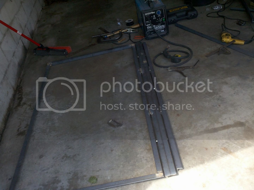 09-hinges.jpg