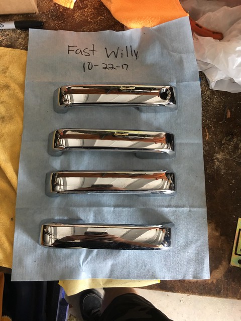37851890606_52e63e4e93_z.jpg