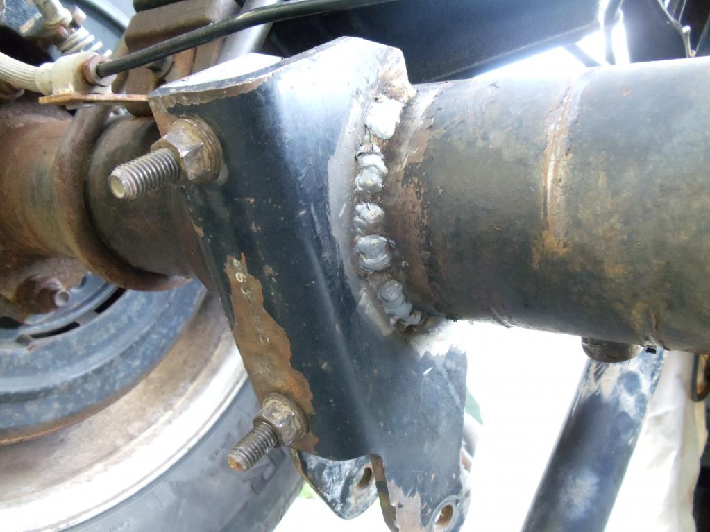 89d1310396899-05-axle-swap-novice-attempt-dsc00081.jpg