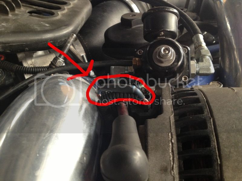 alternatorfuse_zps720838b7.jpg