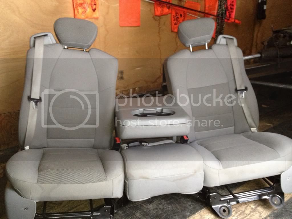 BEAC-4AAE-B7F9-C2E681EFC9E5-13139-00001233B7356596.jpg