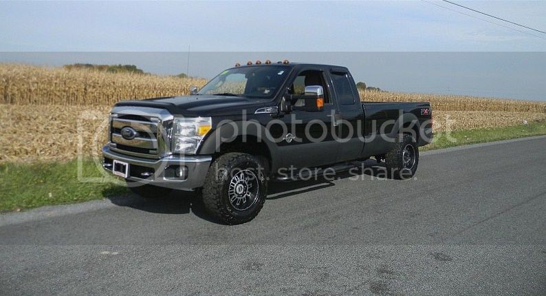 black%20truck_zpscfbsbxak.jpg