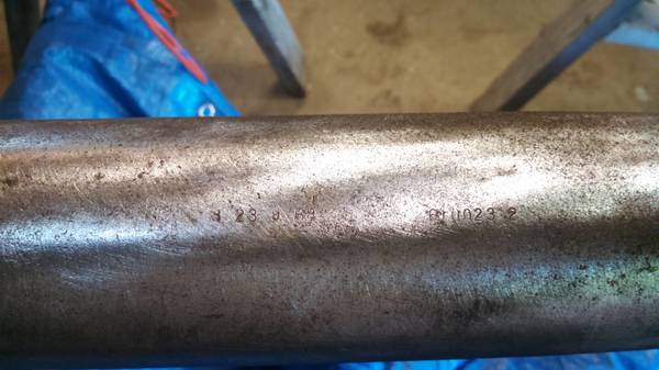 cleaning_axles_2_.jpg