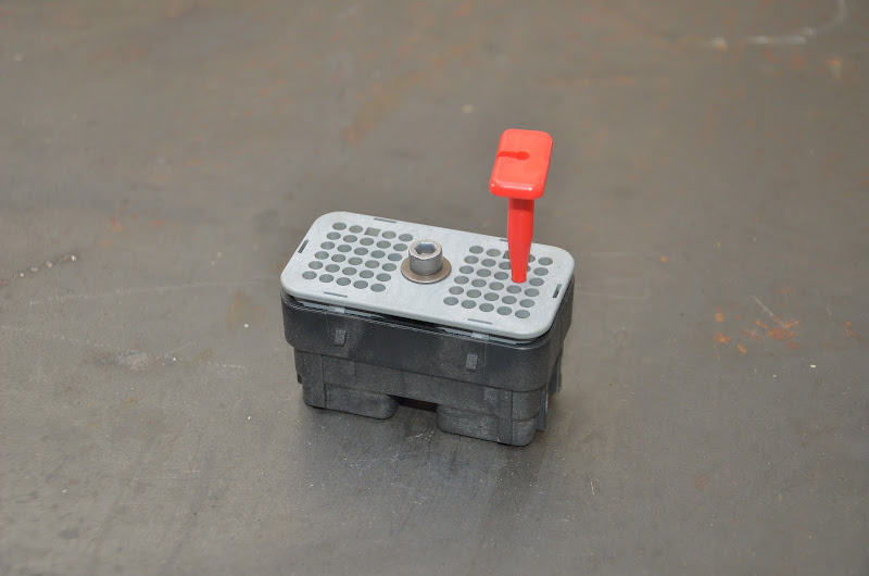 In case these images ever disappear, the connector part number is 4919396, ...