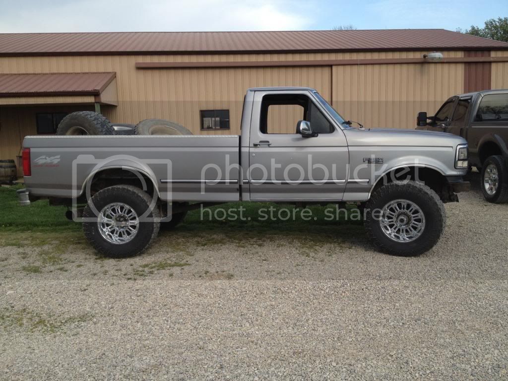 graytruck_zps0dbc37cc.jpg