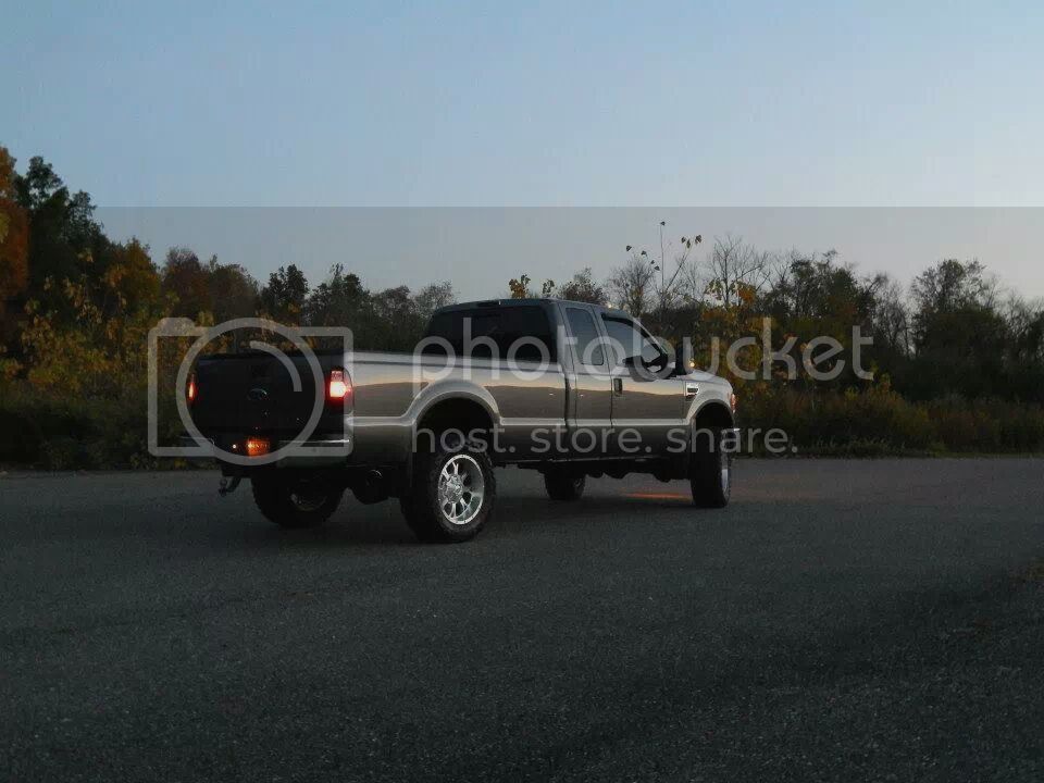 IMG_33221352570819_zps001af0b5.jpg