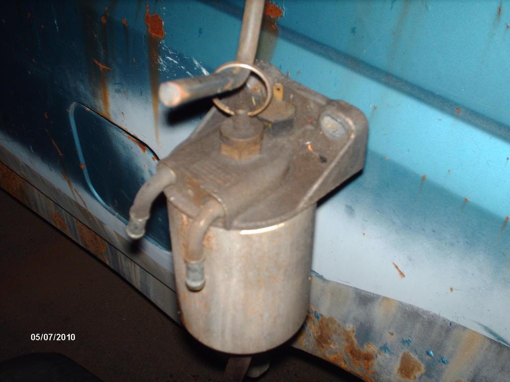 lbums-misc.-picture40443-1986-fuel-water-separator.jpg