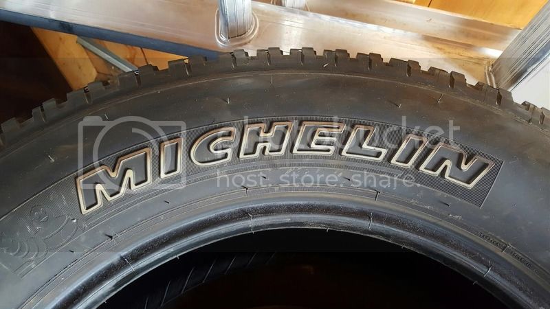 Tires%202_zpsy38xmskj.jpg
