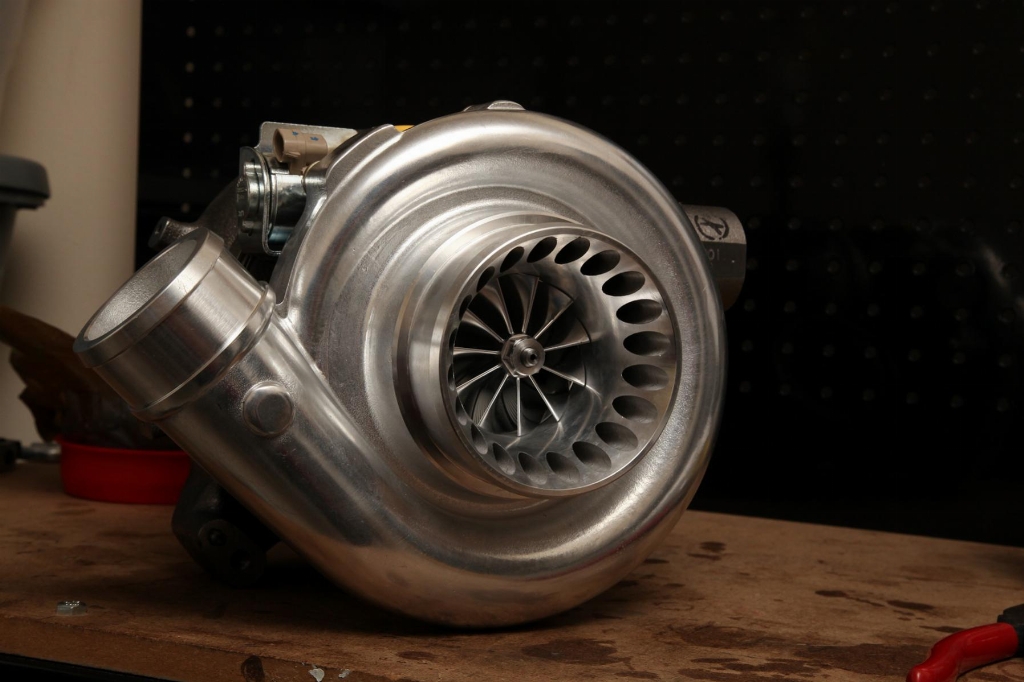 turbos-stage-2-built-new-powermax-13-blade-turbine.jpg