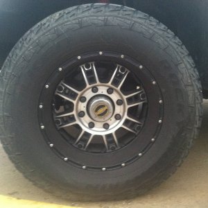 18x9_xd_riots_falken_325_60r18_rocky_mountain_ats_tires