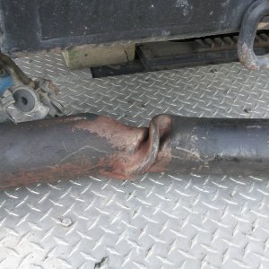 Busted Driveshaft OversizeLoad