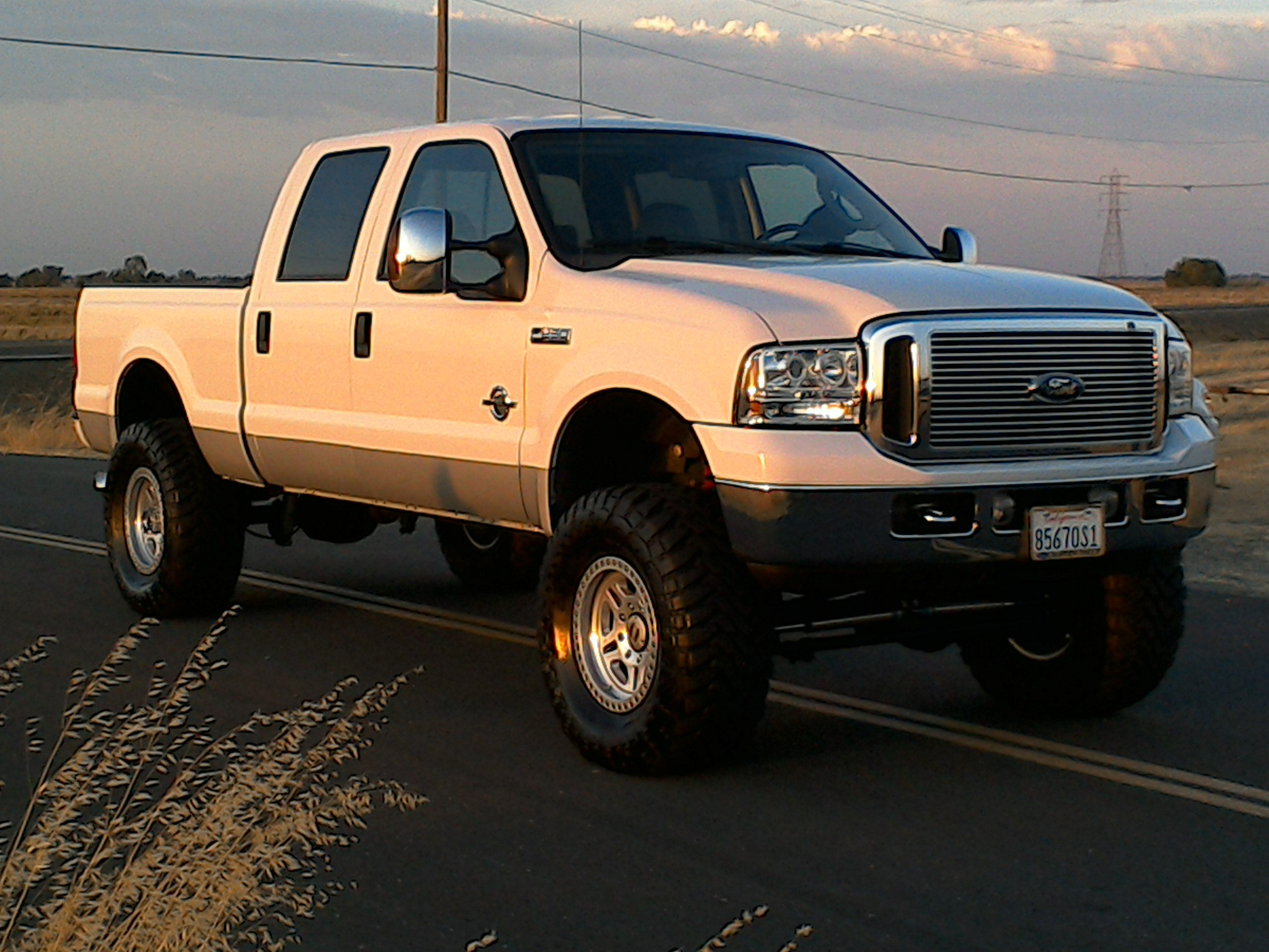 2006 Lariat Custom truck McIntosh Sound System, Pipe Fitters Truck.