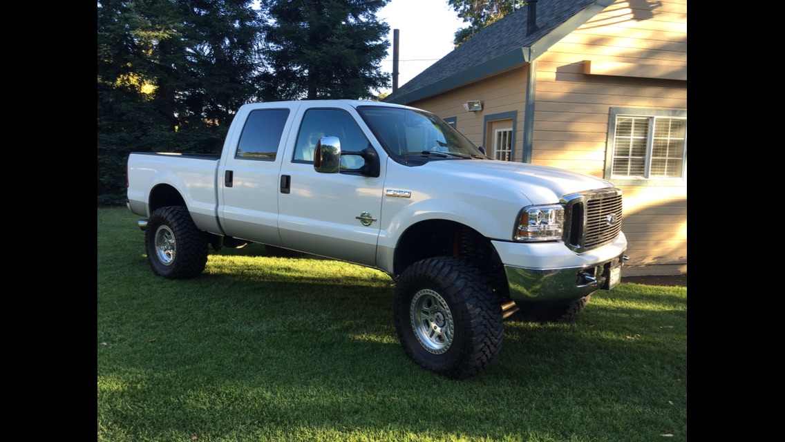 2006 Lariat Custom truck McIntosh Sound System, Pipe Fitters Truck.