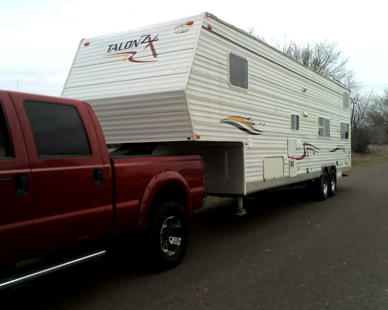 35' toy hauler